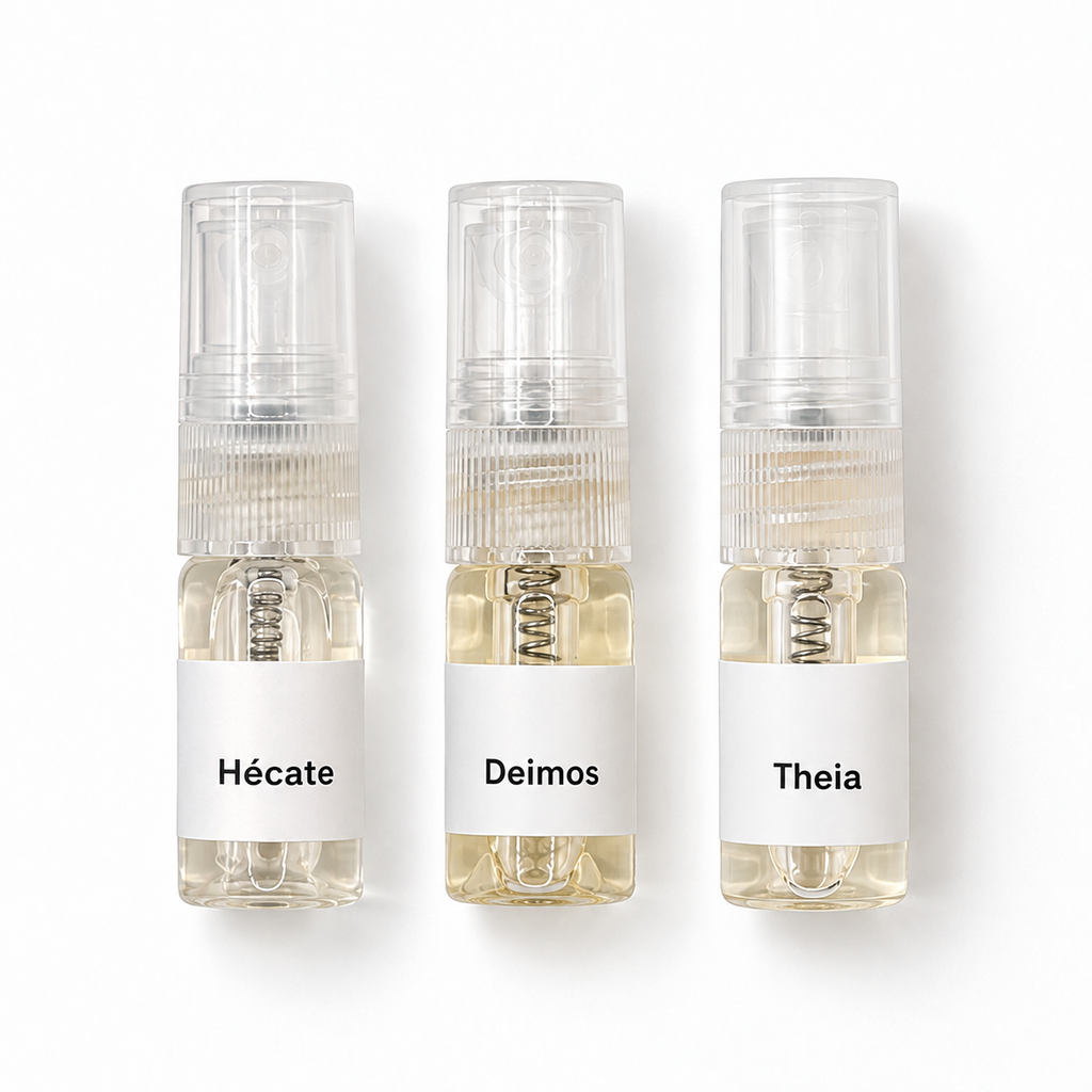 Él & Ella · Hécate + Deimos + Theia
